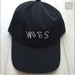 Woes hat