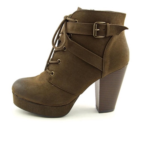 Guess-Brown bootie - Picture 2 of 6