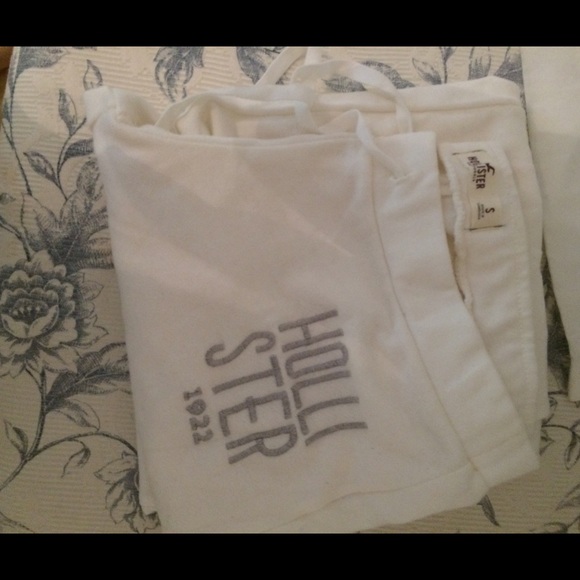 NWOT Hollister sweat pants cream white