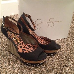 Jessica Simpson Dollie Wedge Sandal.