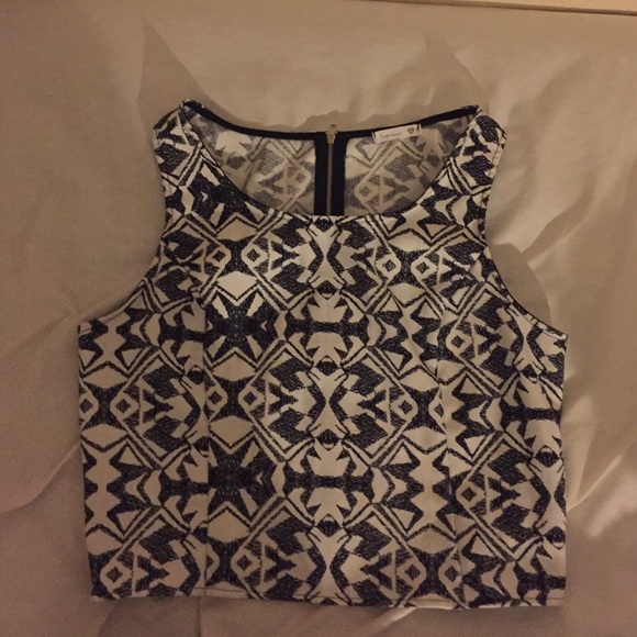 Crop Tank Top in Black and White
