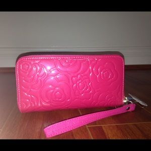 •Bottari Leather Wallet w/ Flower Print Design•