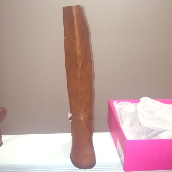 Shoes - Knee high riding boots- brown