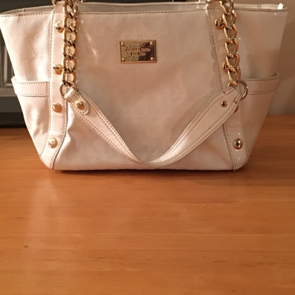 Michael kors handbag - Picture 1 of 3