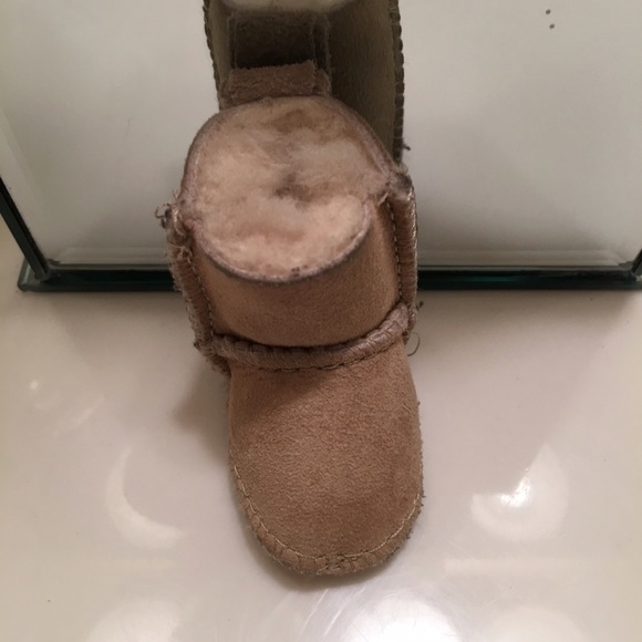Ugg keychain