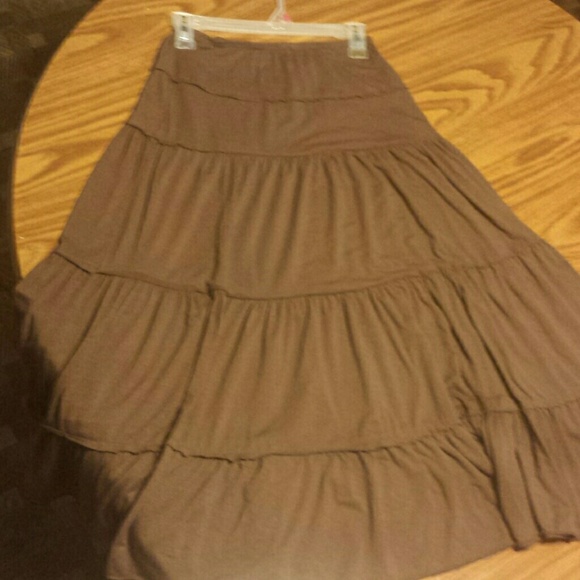 🍒PRICE DROP🍒Long skirt - Picture 2 of 2