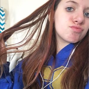 Meet your Posher, Danielle