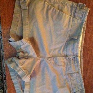 Gap chino shorts