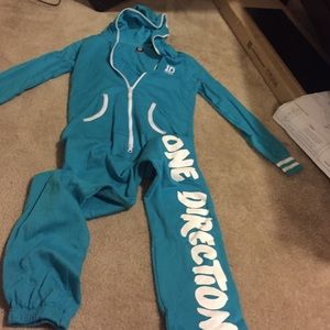 FLASH SALE One direction onesie