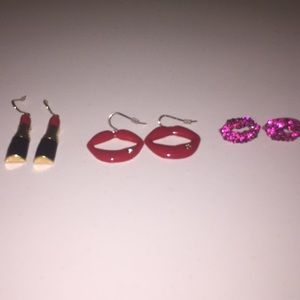 bundle: kiss me earring set💋