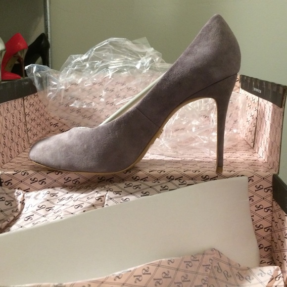 Smokey Violet high heels