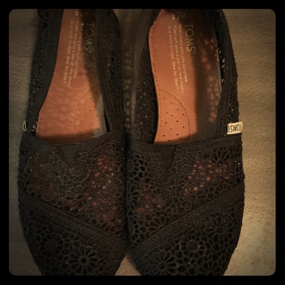 Well-love crochet Toms