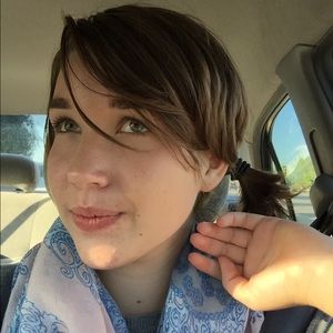 Meet your Posher, Annika