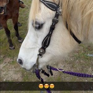 Meet your Posher, Aby