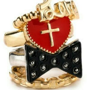 Material Girl
Twotone Stackable Stretch Rings