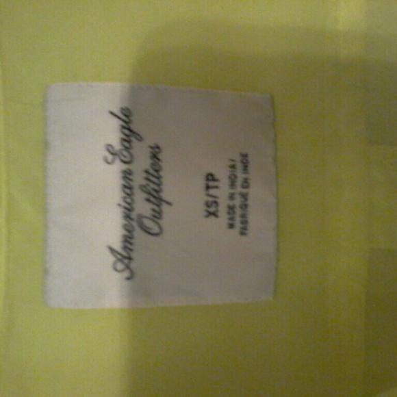 Button down top - Picture 3 of 4