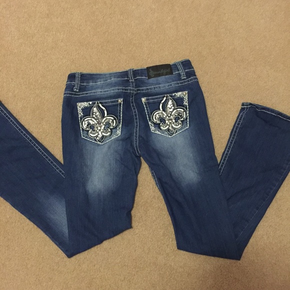 Jeans - Picture 2 of 3