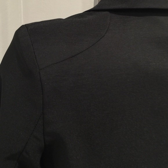 NEW LF Millau Side Slit Blazer - Picture 4 of 4