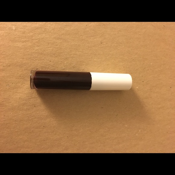 Lip Tar in Black Dahlia