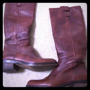Arturo Chiang riding boots