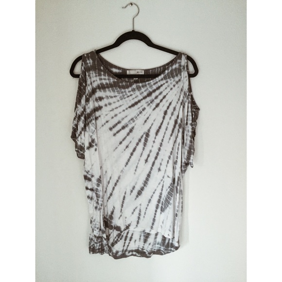 Cold Shoulder Tie Dye Tee
