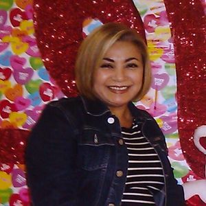 Meet your Posher, Elisa