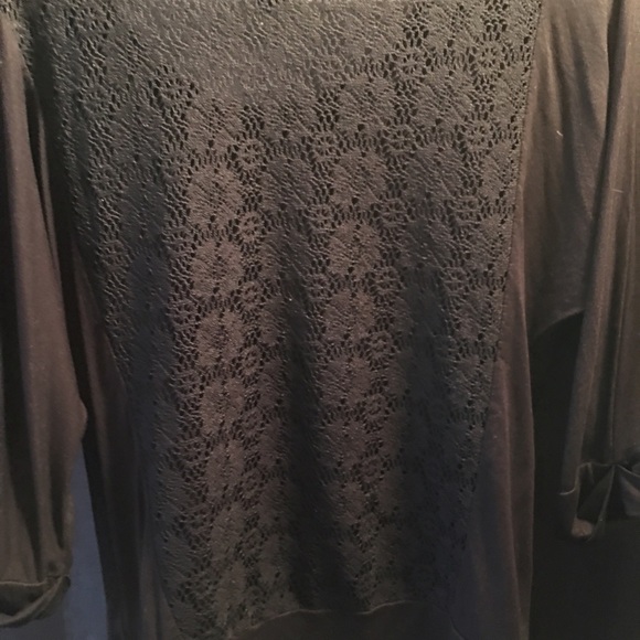 Top - Picture 2 of 3