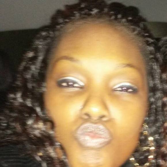 Meet your Posher, Tameka