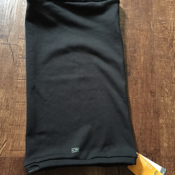 Sports scarf - Picture 3 of 3