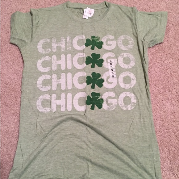 St Patrick's day t shirt - women's size small - Picture 1 of 2