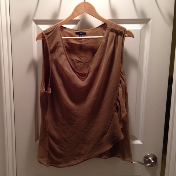 Tan top by gap