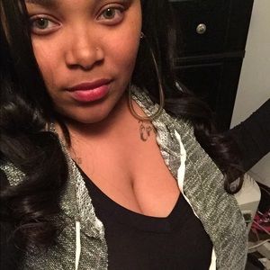 Meet your Posher, Vera