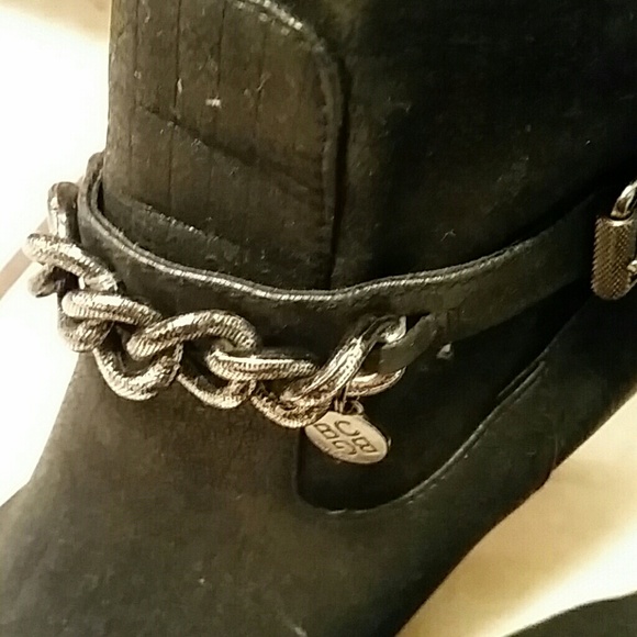 s-l400.jpg BCBG boots knee high boots with chain detail