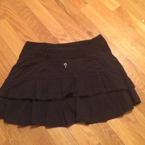 Ivivva (lululemon) tennis skort