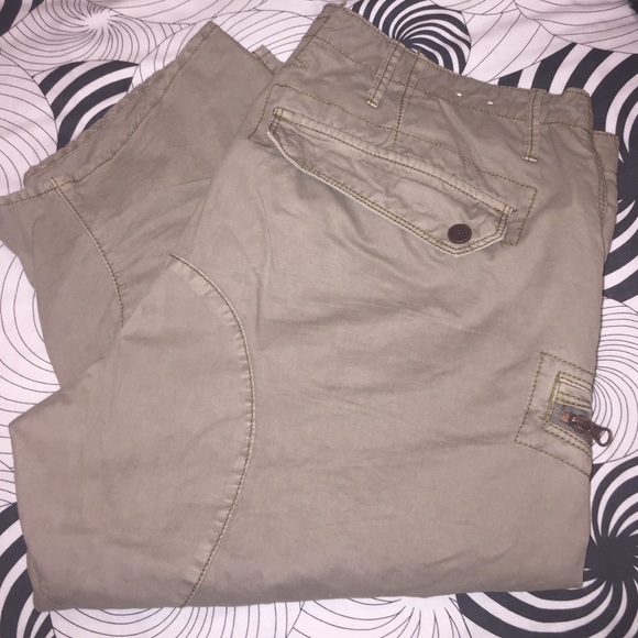 😎MEN Capri SHORTS😎 - Picture 4 of 4