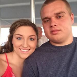 Meet your Posher, Kelli