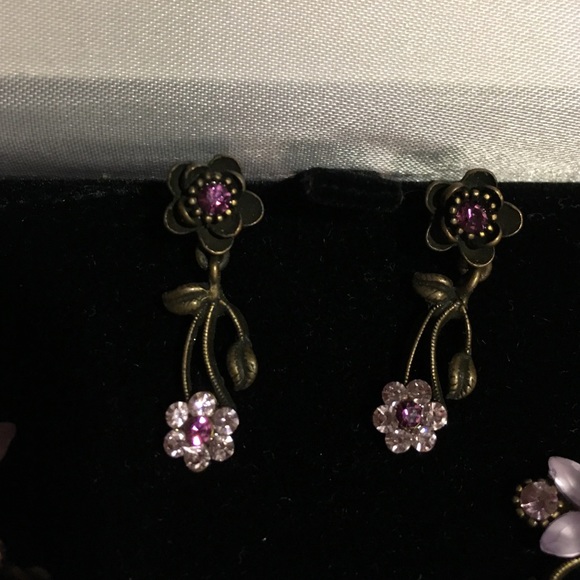 Purple and pink colored stones Necklace & earrings - Picture 4 of 4