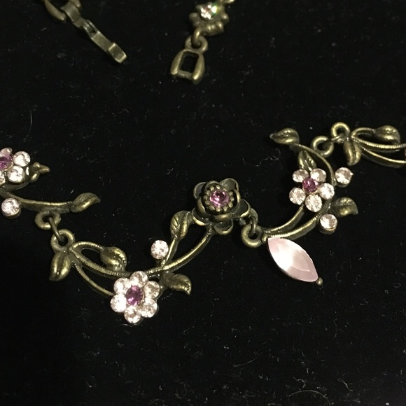 Purple and pink colored stones Necklace & earrings - Picture 3 of 4