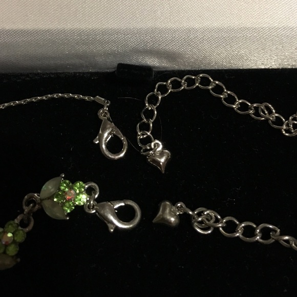 Necklace and bracelet set - Picture 4 of 4