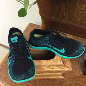Nike Free Flyknit 4.0 size 7