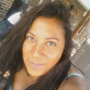 Meet your Posher, Elena