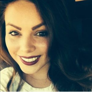 Meet your Posher, Vanessa