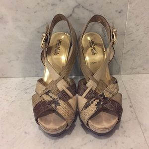 Michael Kors Platform Sandals s6.5