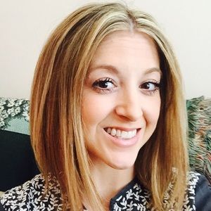 Meet your Posher, Carrie