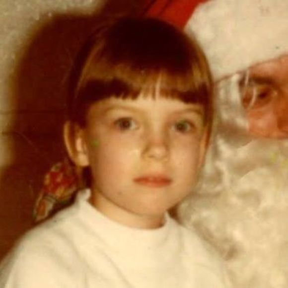 Meet your Posher, Jennifer - Picture 3 of 3