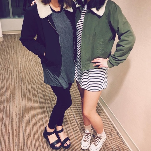 ❌SOLD❌NWOT Navy Nelson Bomber Jacket - Picture 2 of 4