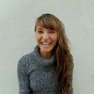 Meet your Posher, Ana