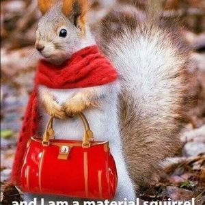 Meet your Posher, Crystal