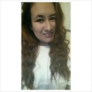 Meet your Posher, Julisa