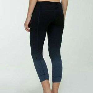 Lululemon live natural cadet blue ombre crops
